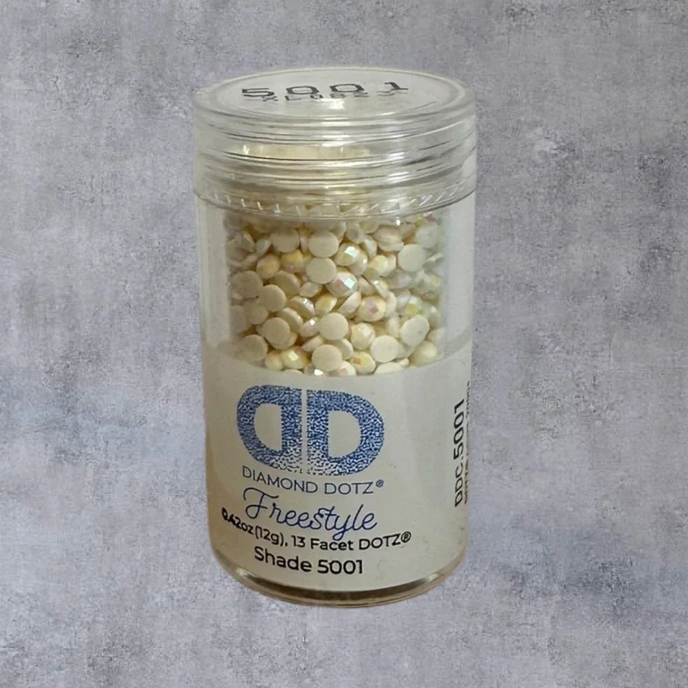 Diamond Dotz Freestyle Gems 5001 Iridescent White 2000+ Count New 13 Facet DOTZ